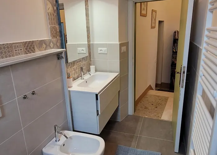 ゲストハウス Palazzo Fassitelli Cossignano