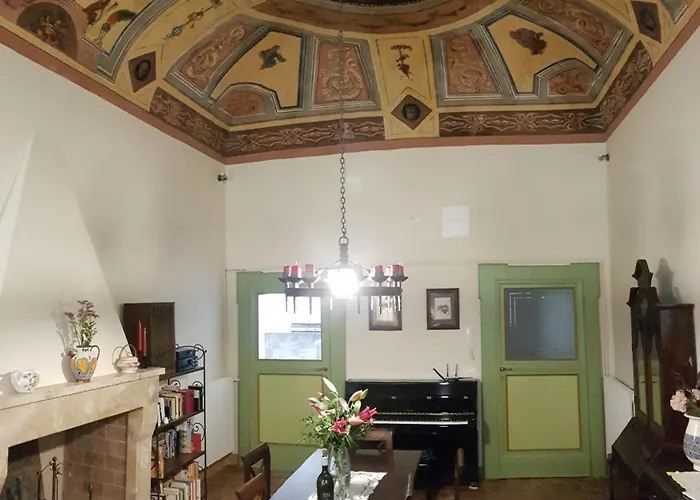 Palazzo Fassitelli ゲストハウス Cossignano